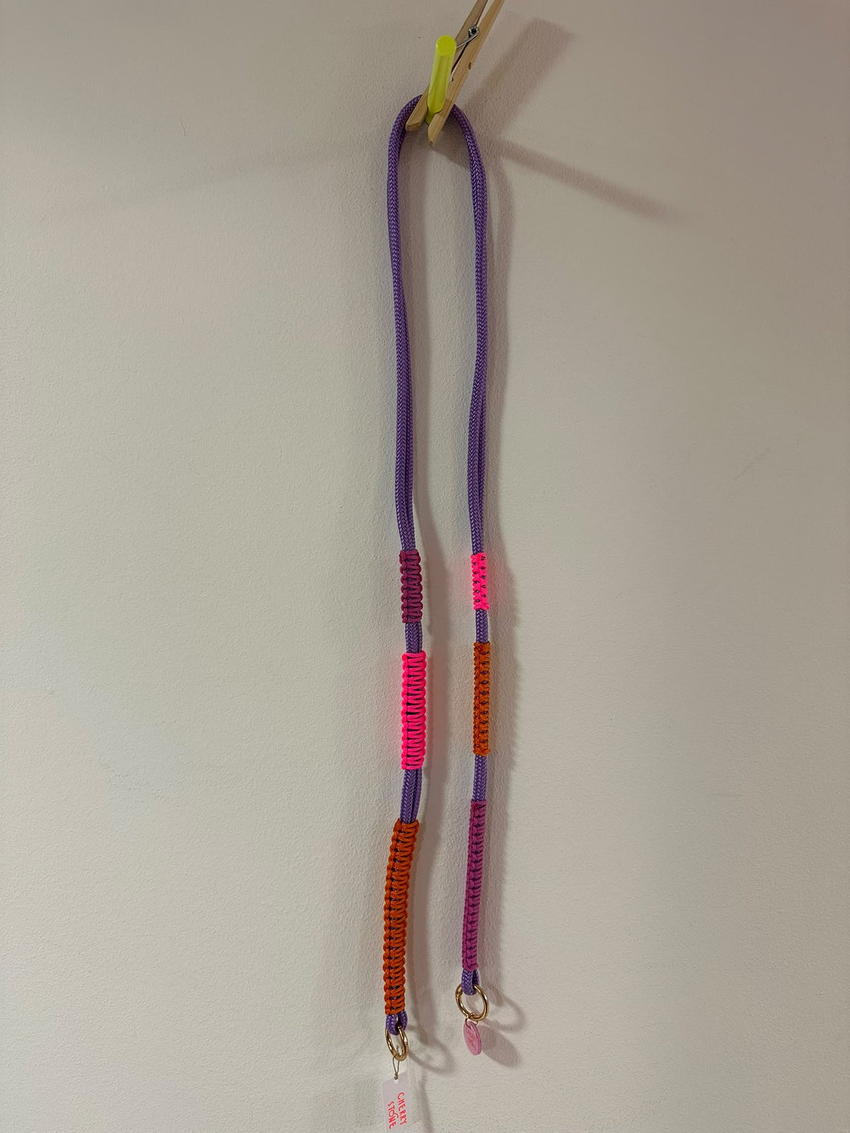 Handykette | Makramee Lila-Neon