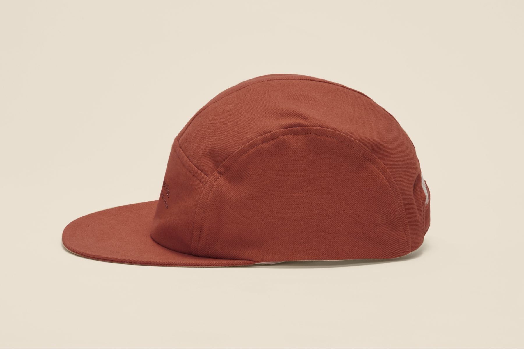New Kids in the House Dylan Cap – Maroon Aufgeweckt
