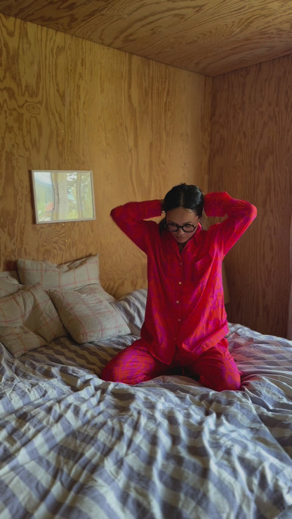 Pyjama Orange auf Pink