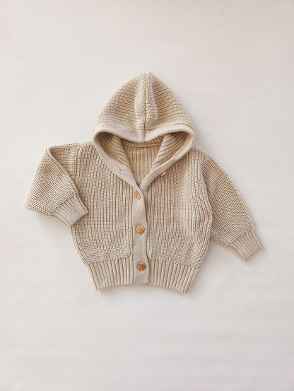 romi. Chunky Knit Cardigan | Oat Aufgeweckt