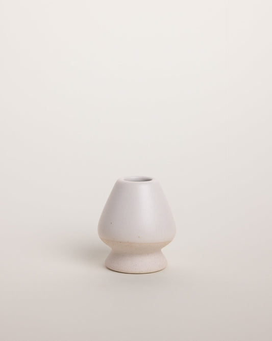 Matcha-Schneebesenhalter (Naoshi) aus Keramik
